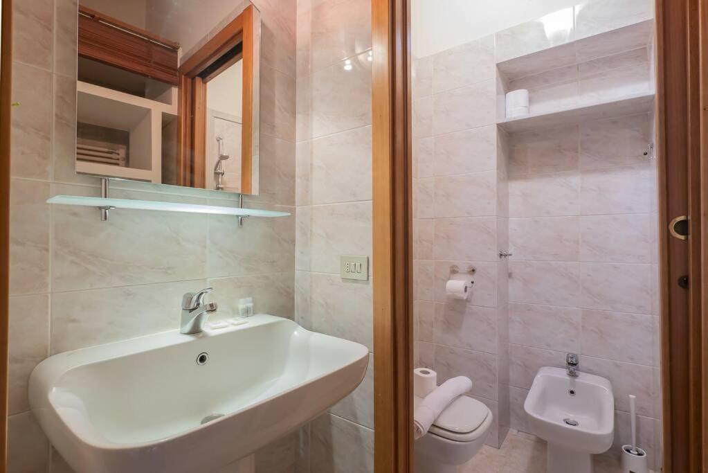 Youhosty - Ripa5 C Appartement Milaan Buitenkant foto
